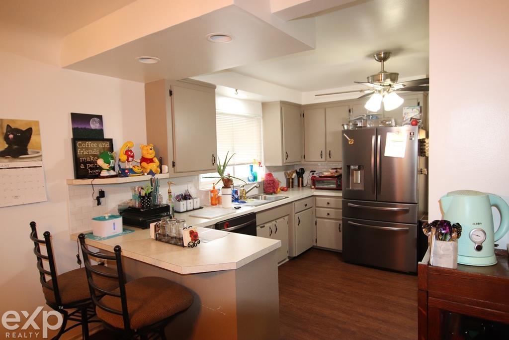 31162 Spring Court South Fraser, MI 48026 - Photo 7 of 25 50083169-6.JPG