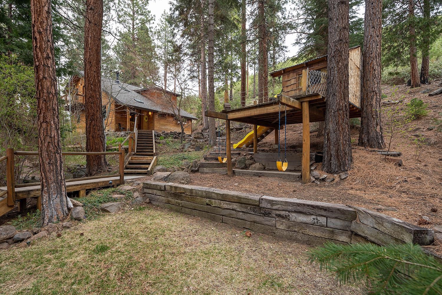 a view of outdoor space yard and patio