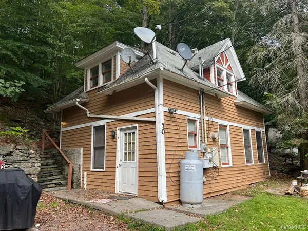 $775 | 70 High Street, Unit 5, Monticello, NY 12701