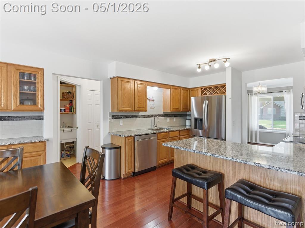 2550 Brilliance Rochester, MI 48309 - Photo 12 of 43