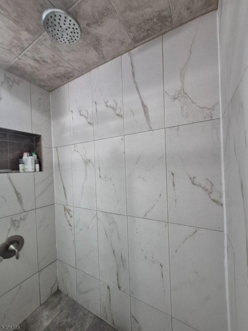 67 Marne Street Newark, NJ 07105 - Photo 12 of 18