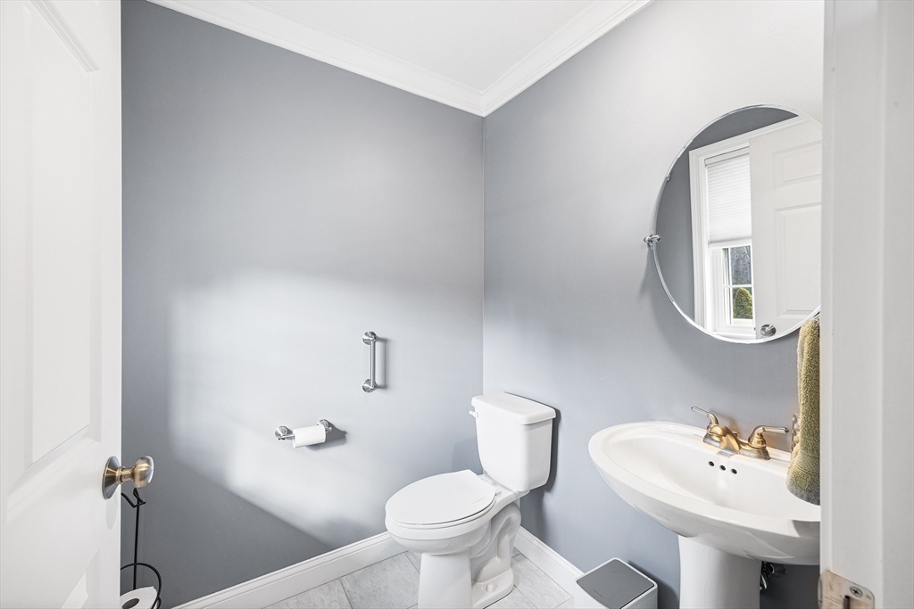 22 Highland Road, Unit 28 Raynham, MA 02767 - Photo 14 of 37