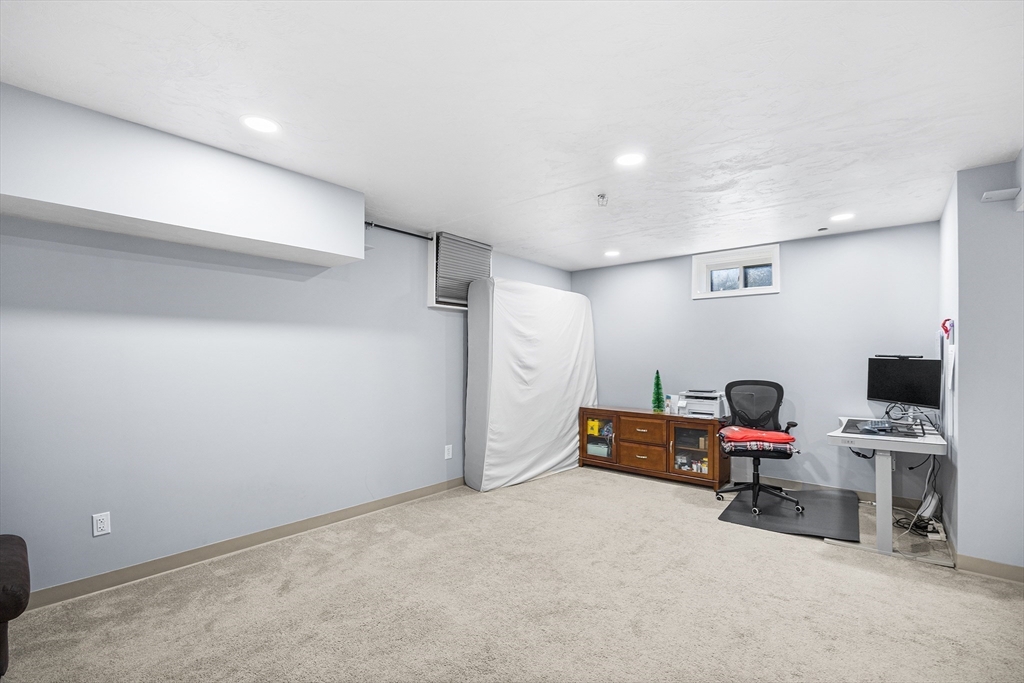 22 Highland Road, Unit 28 Raynham, MA 02767 - Photo 29 of 37