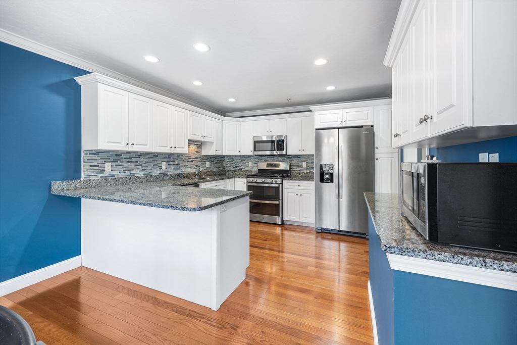 22 Highland Road, Unit 28 Raynham, MA 02767 - Photo 10 of 37