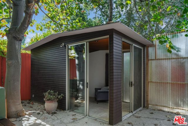 $11,500 | 2311 Louella Avenue, Venice, CA 90291