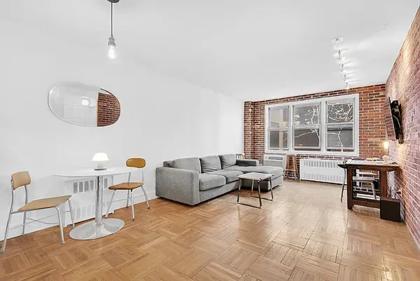 $3,700 | 160 East 27th Street, Unit 5F | Kips Bay