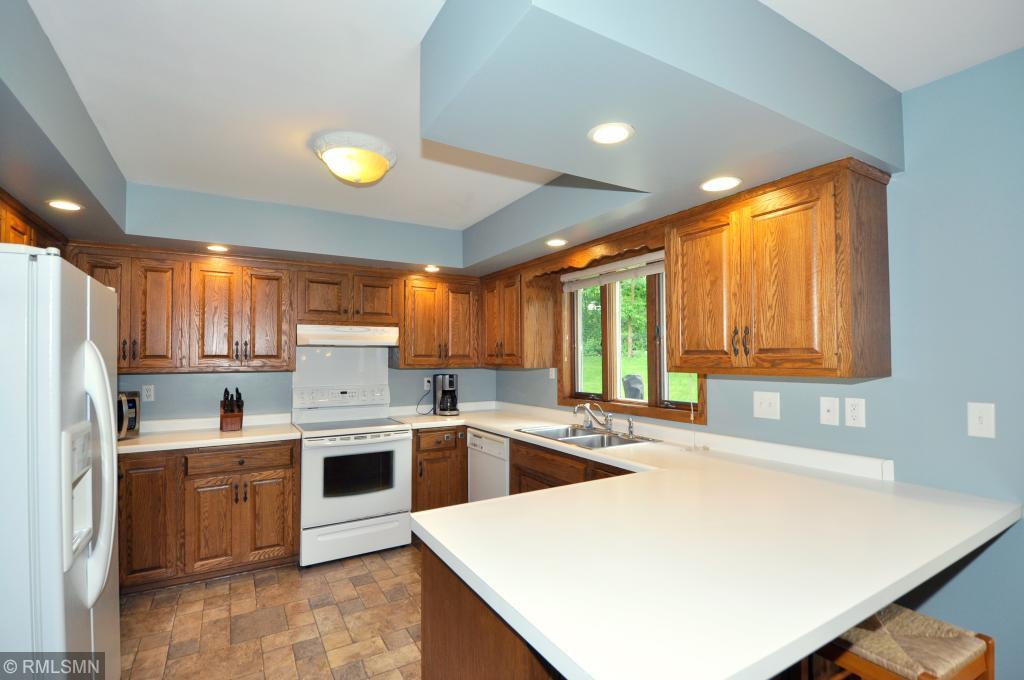 2217 Regent Lane Southwest Rochester, MN 55902 - Photo 5 of 30