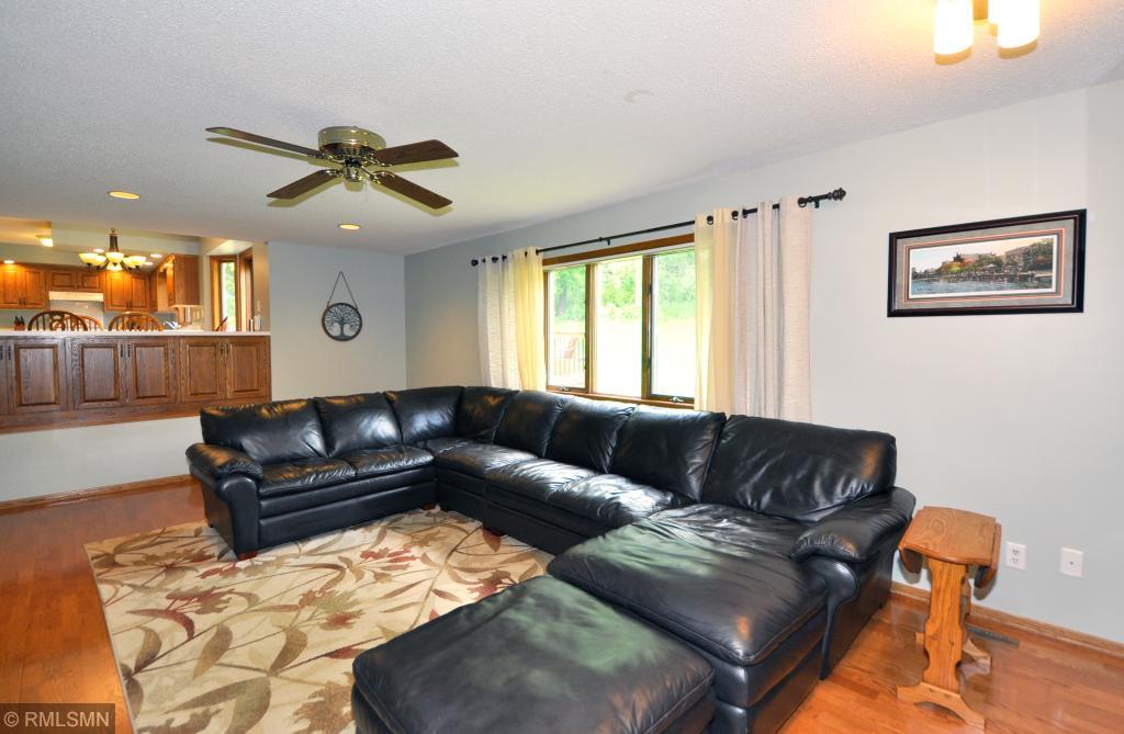 2217 Regent Lane Southwest Rochester, MN 55902 - Photo 8 of 30