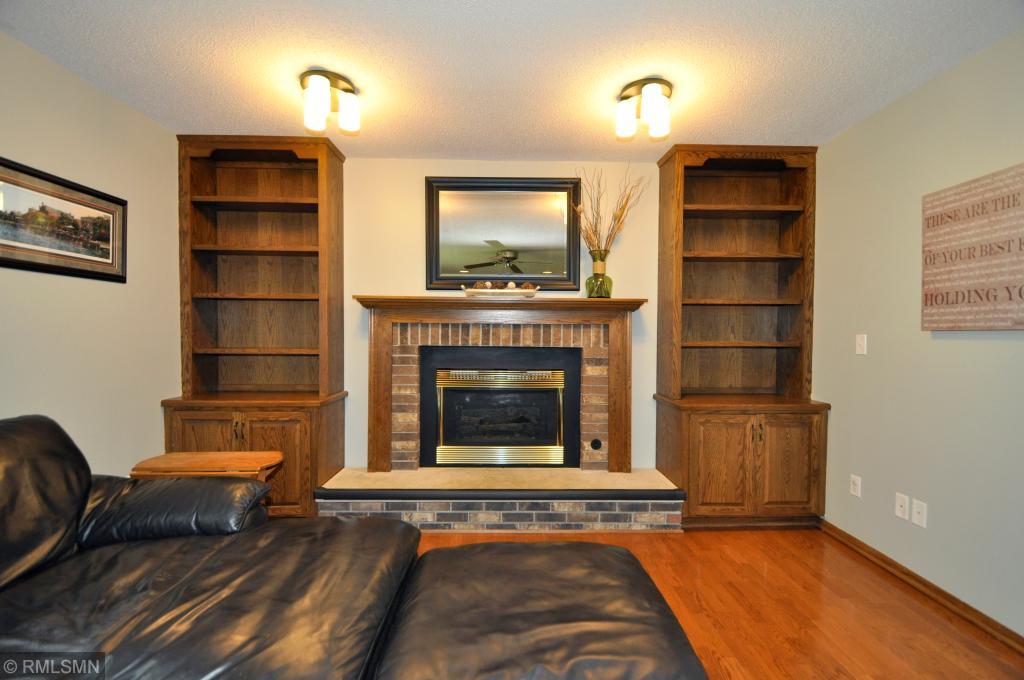 2217 Regent Lane Southwest Rochester, MN 55902 - Photo 10 of 30