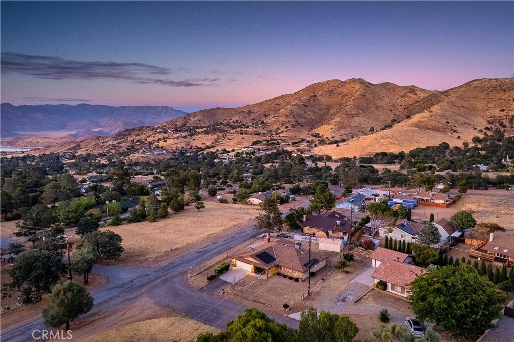 2924 Raccoon Drive Lake Isabella, CA 93240 - Photo 32 of 33 an aerial view of residential house with yard and mountain view in back