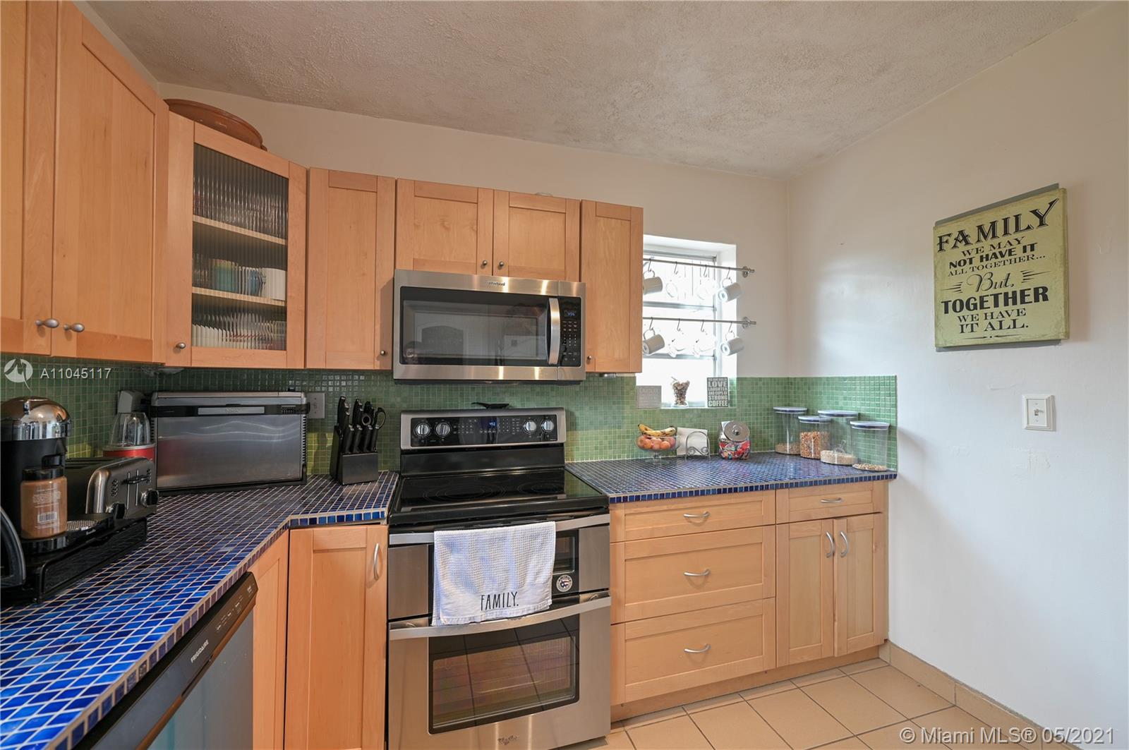 1981 Southwest 33rd Avenue Miami, FL 33145 - Photo 16 of 24
