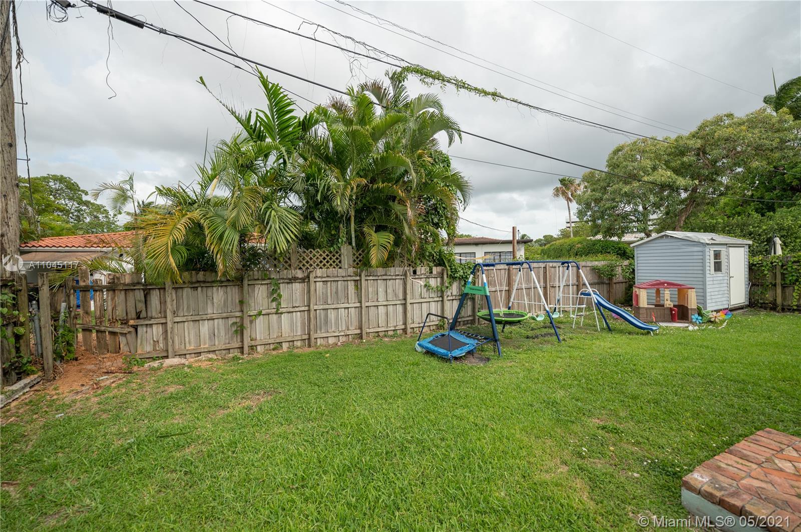 1981 Southwest 33rd Avenue Miami, FL 33145 - Photo 21 of 24