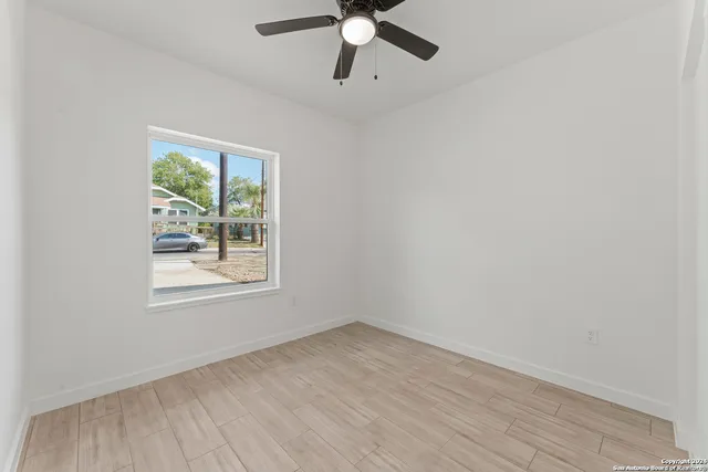 $1,700 | 212 Cooper Street, Unit A, San Antonio, TX 78210