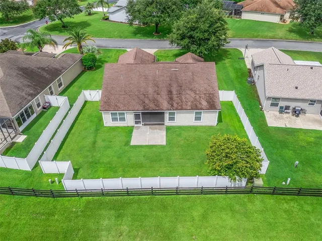 $329,900 | 12185 Northeast 51st Circle, Oxford, FL 34484