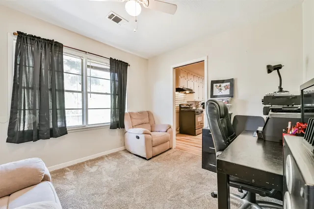 $1,800 | 222 Linda Street, Deer Park, TX 77536