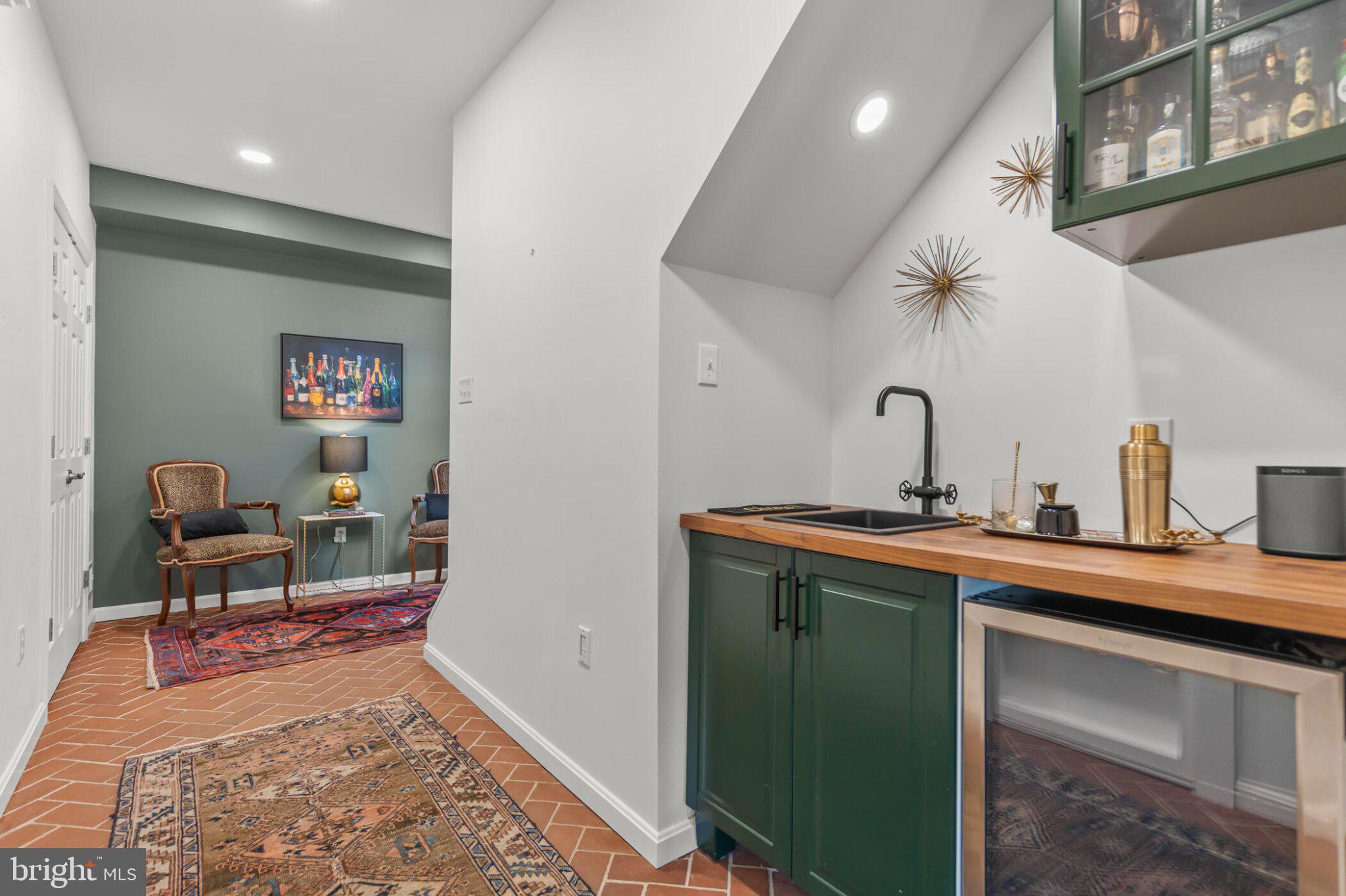 448 Adams Road Winchester, VA 22603 - Photo 35 of 96 Charming entryway with stylish accents.