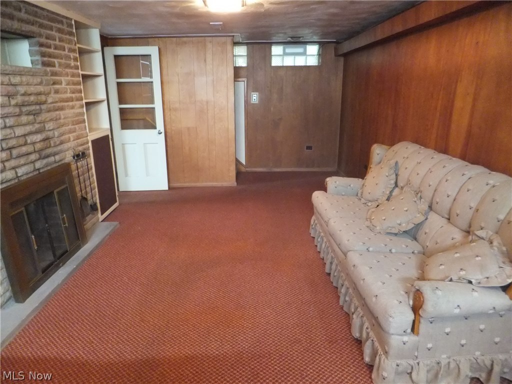 5758 Hauserman Road Parma, OH 44130 - Photo 20 of 34