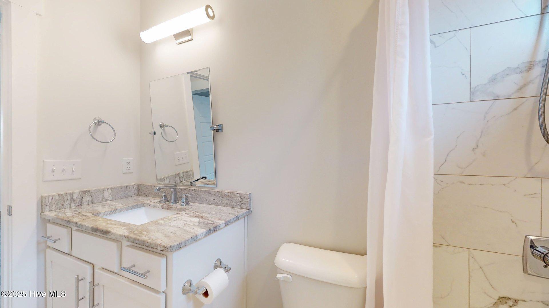 272 Springwood Way Southern Pines, NC 28387 - Photo 28 of 43 Hall Bathroom