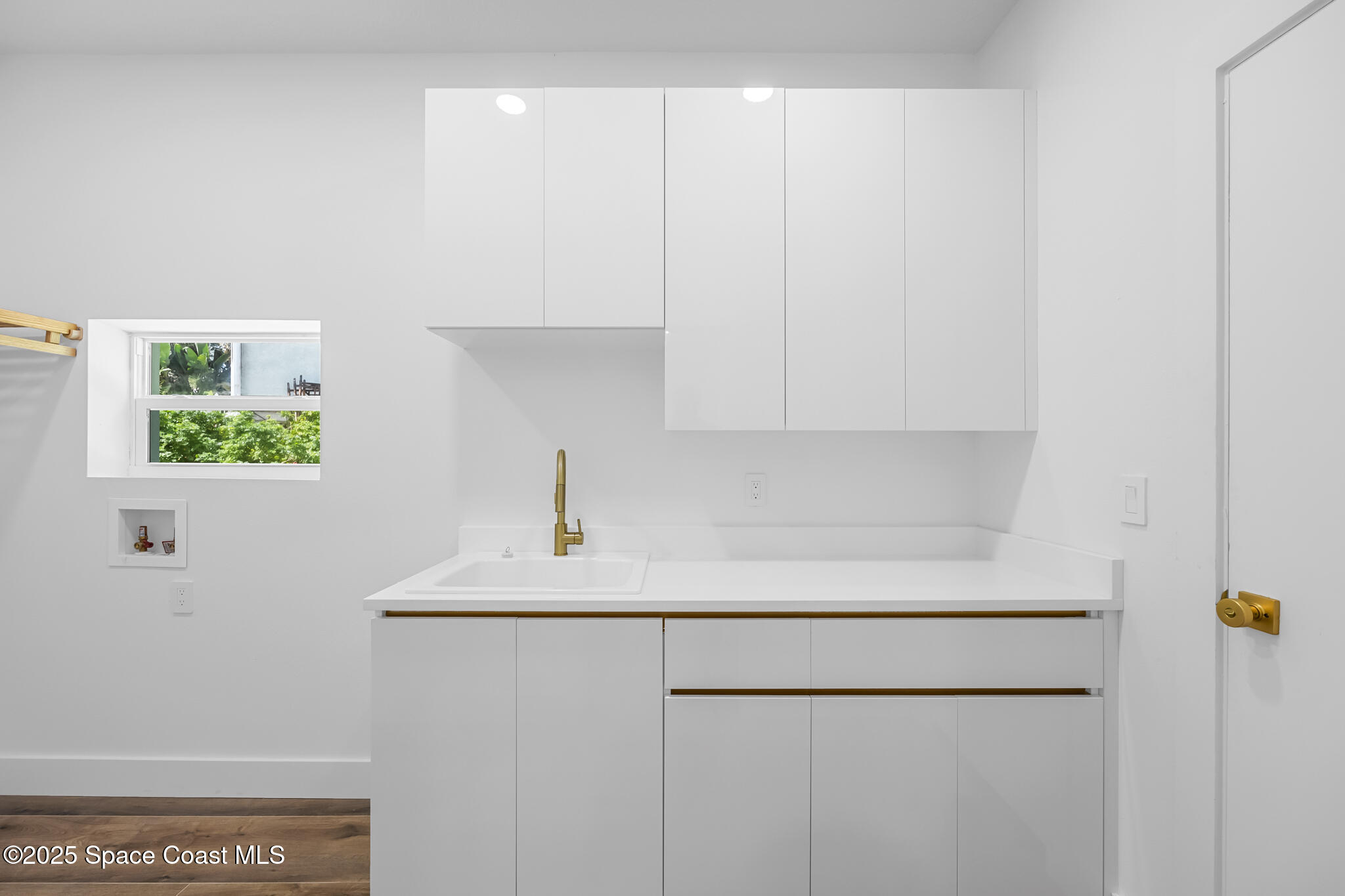 1313 Worth Court Northeast Palm Bay, FL 32905 - Photo 50 of 77 Laundry Room