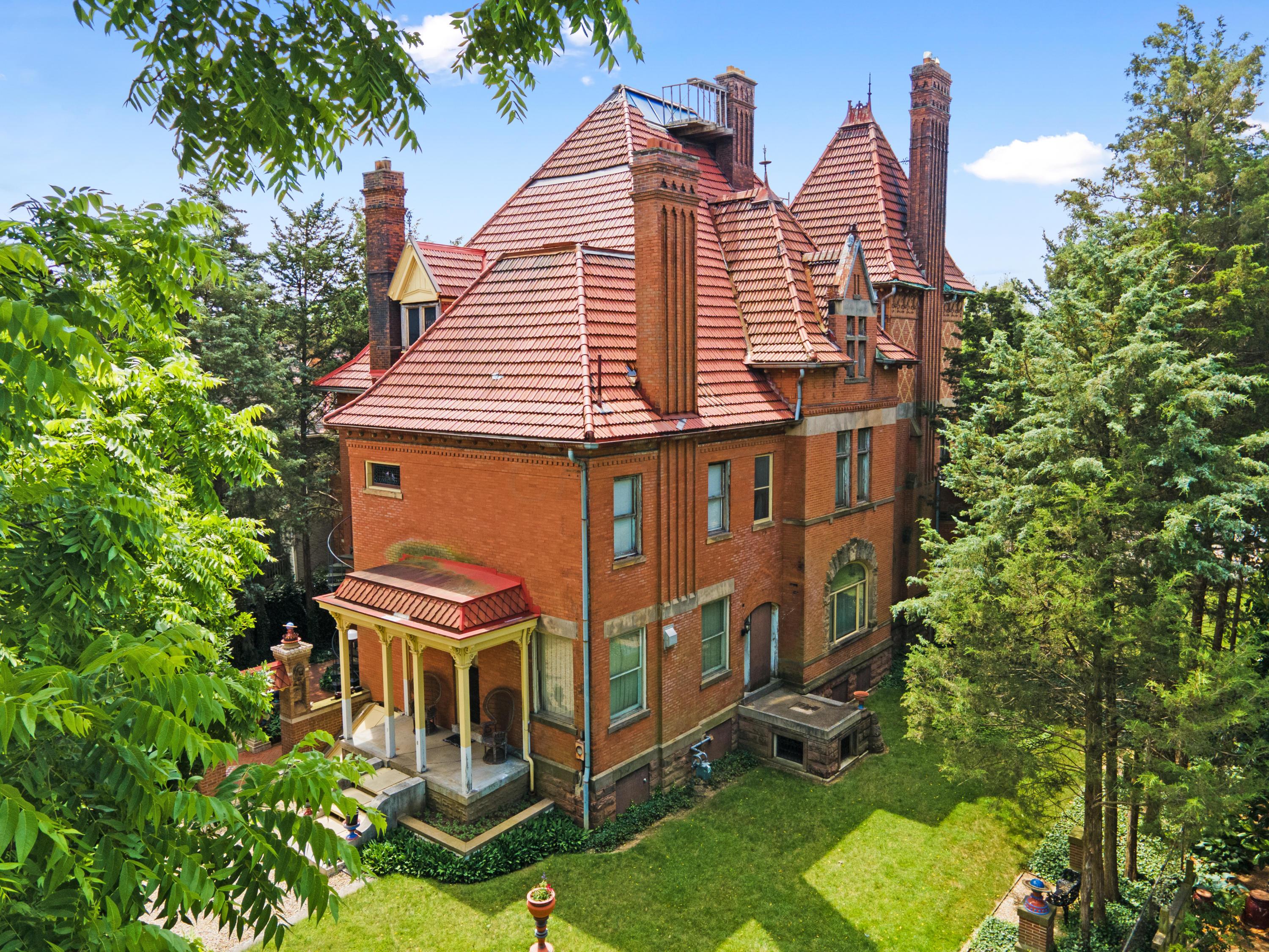 1330 Bryden Road Columbus, OH 43205 - Photo 21 of 36 Gallery Image 21