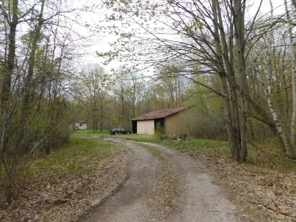 $149,000 | 14540 Schroeder Road, St. Charles, MI 48655