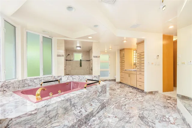 $2,199,000 | 98-1024 Palula Way, Aiea, HI 96701