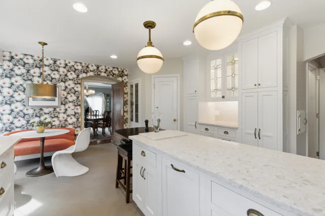 $439,900 | 405 Park Avenue, Parchment, MI 49004