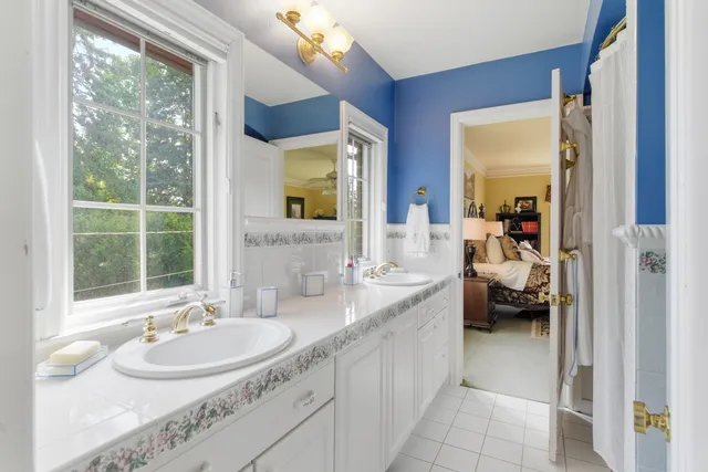 $439,900 | 405 Park Avenue, Parchment, MI 49004