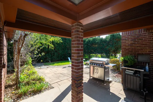 $439,900 | 405 Park Avenue, Parchment, MI 49004