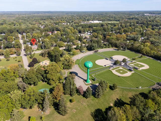 $439,900 | 405 Park Avenue, Parchment, MI 49004