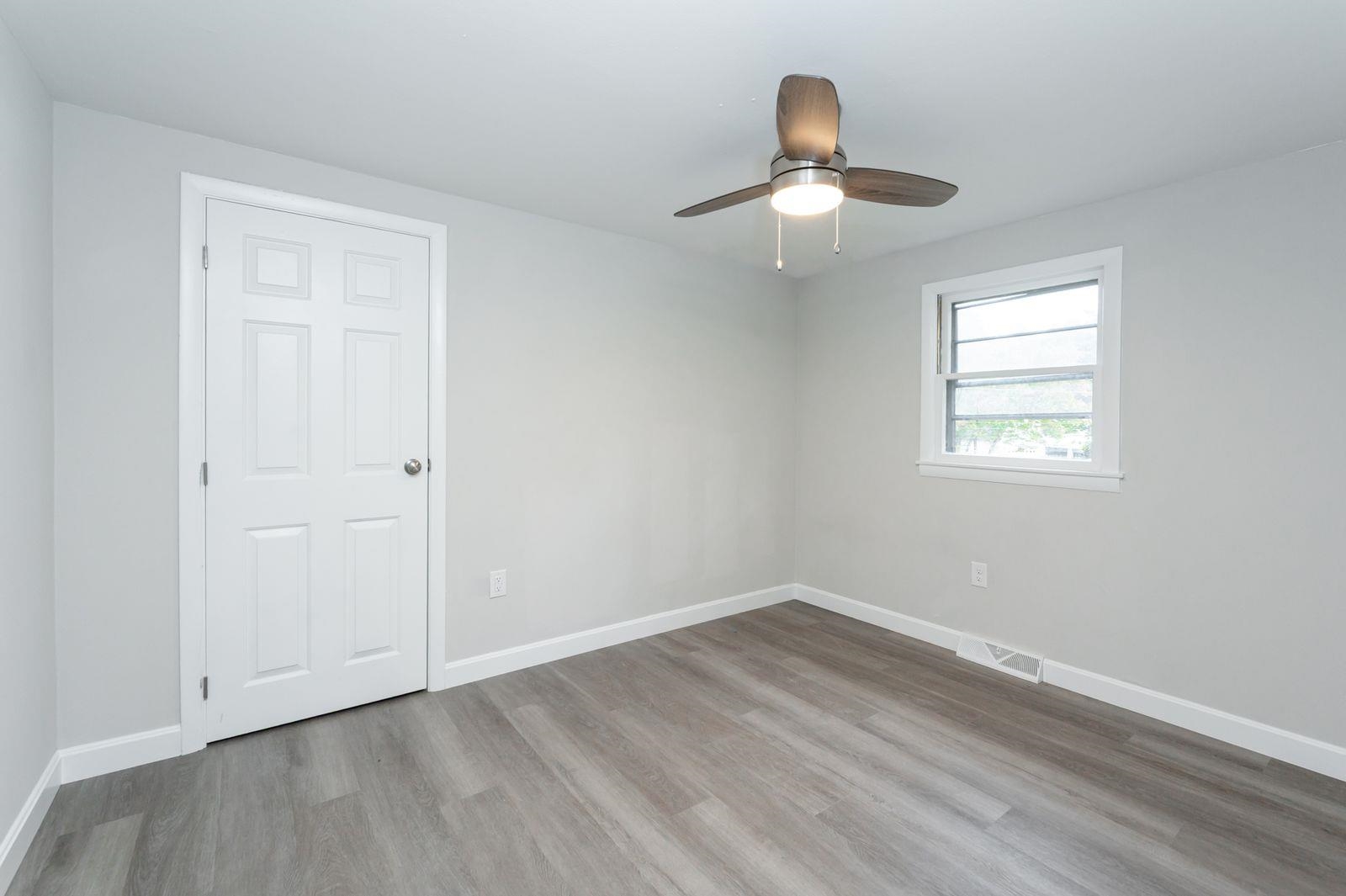 45-a B Belknap Road Hudson, NH 03051 - Photo 17 of 33 Gallery Image 17