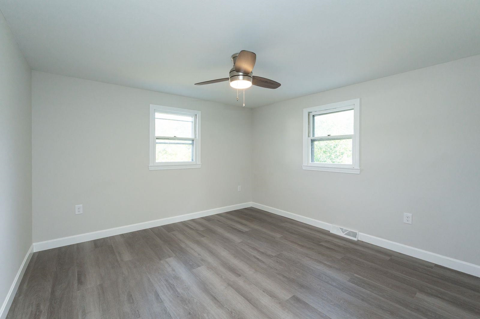 45-a B Belknap Road Hudson, NH 03051 - Photo 20 of 33 Gallery Image 20
