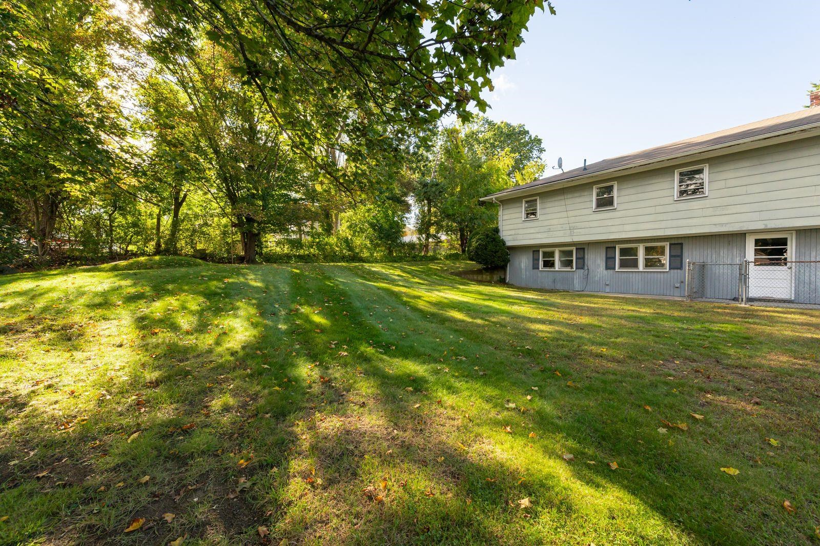 45-a B Belknap Road Hudson, NH 03051 - Photo 7 of 33 Gallery Image 7
