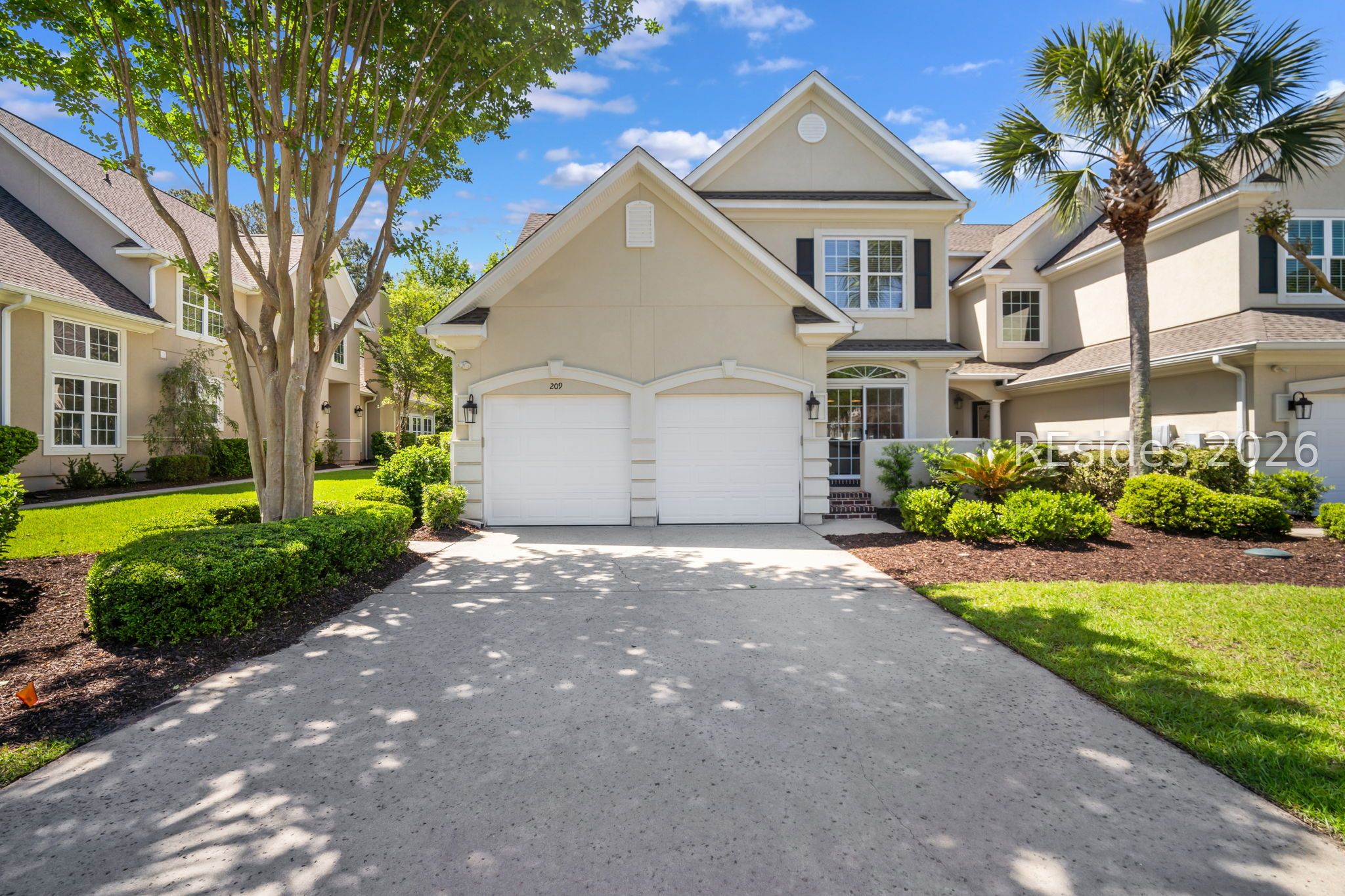 209 Farnsleigh Avenue Bluffton, SC 29910 - Photo 4 of 57