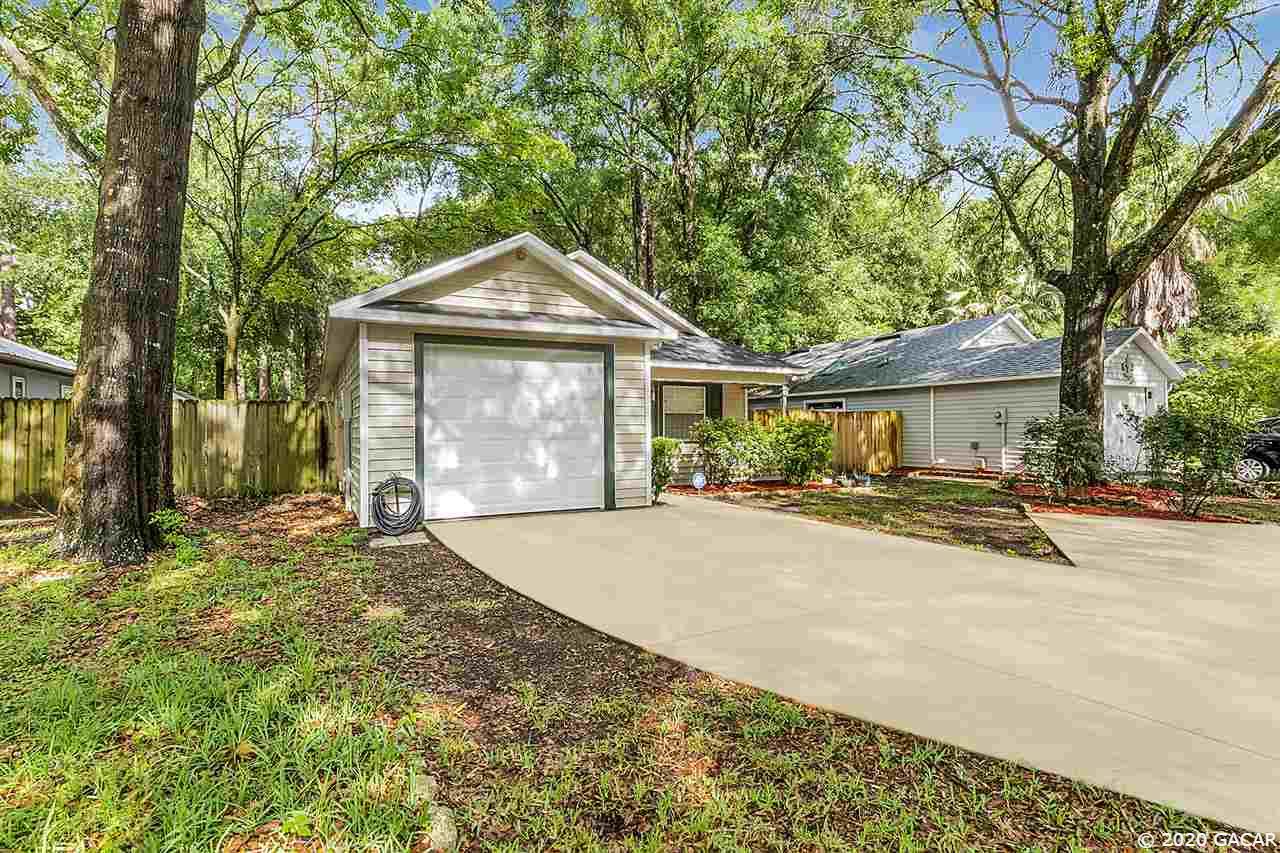 2009 Southwest 72 Street Gainesville, FL 32607 - Photo 2 of 18 Gallery Image 2