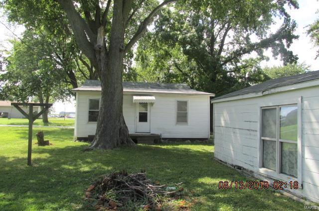 346 South Old Rte 66 Litchfield, IL 62056 - Photo 3 of 9 Gallery Image 3