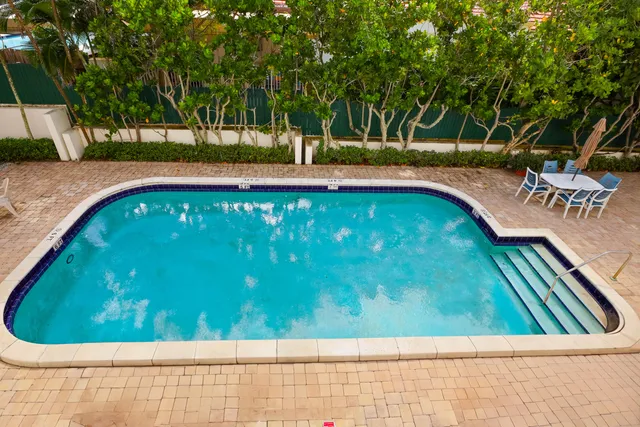 a view of a back yard of the house