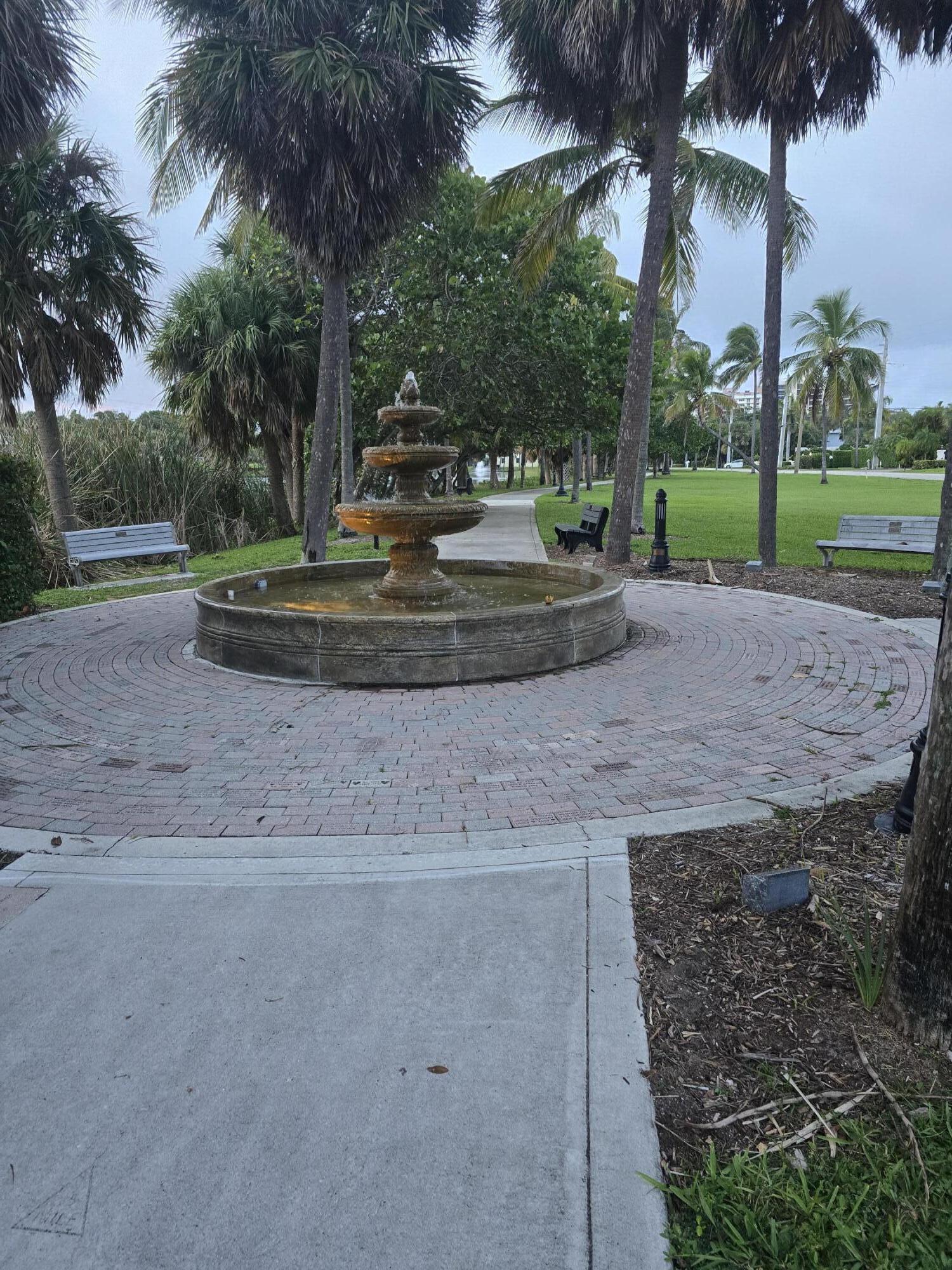420 Celestial Way, Unit 204 Juno Beach, FL 33408 - Photo 33 of 35 a view of a park with palm trees