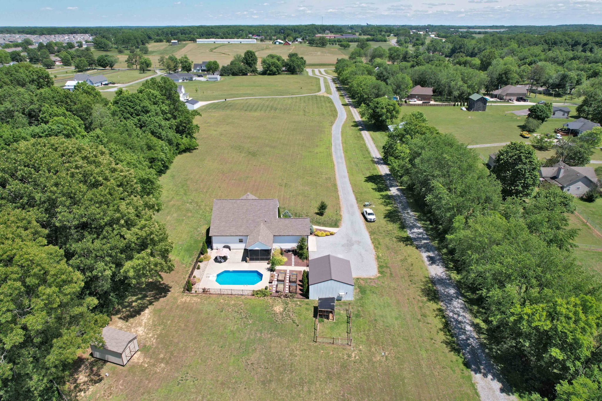 5142 Cross Plains Road White House, TN 37188 - Photo 6 of 53