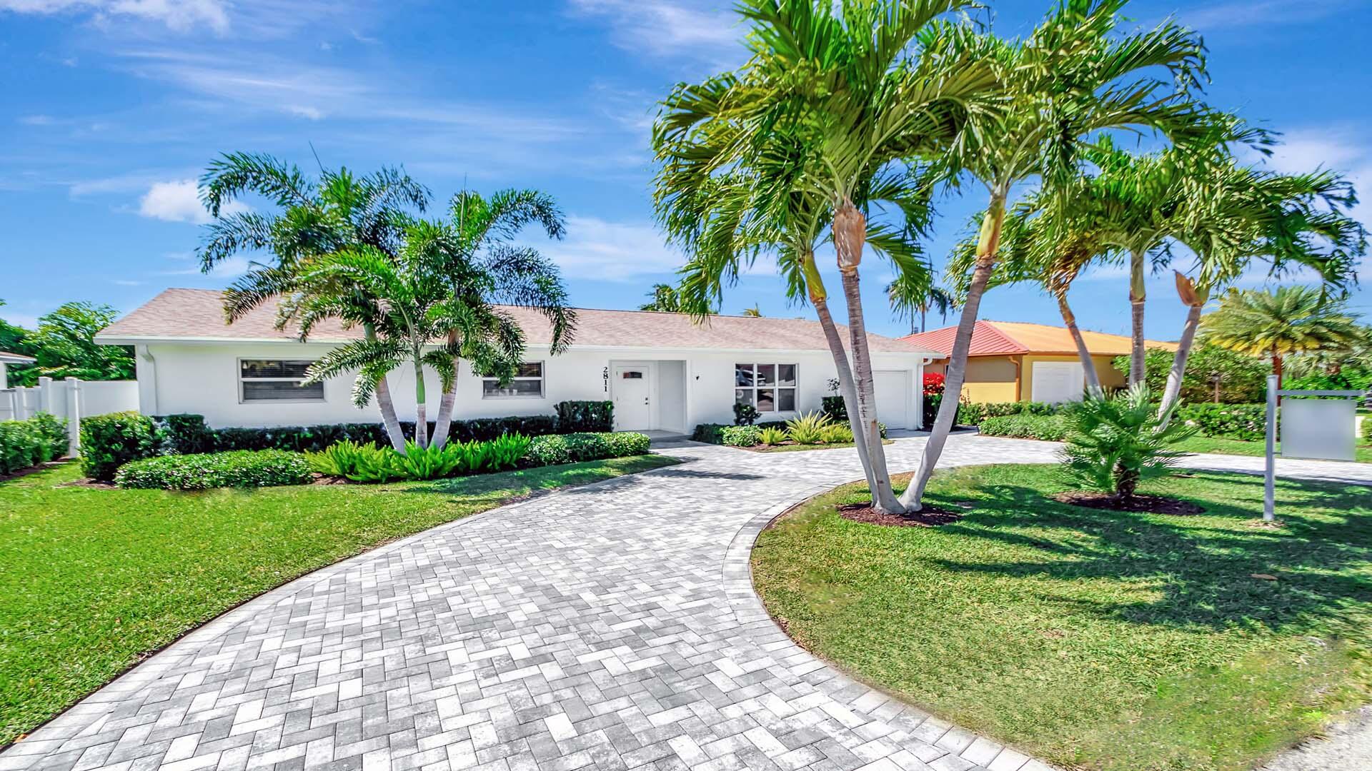 2811 Southwest 4th Street Boynton Beach, FL 33435 - Photo 1 of 22 2811 SW 4th St (1)