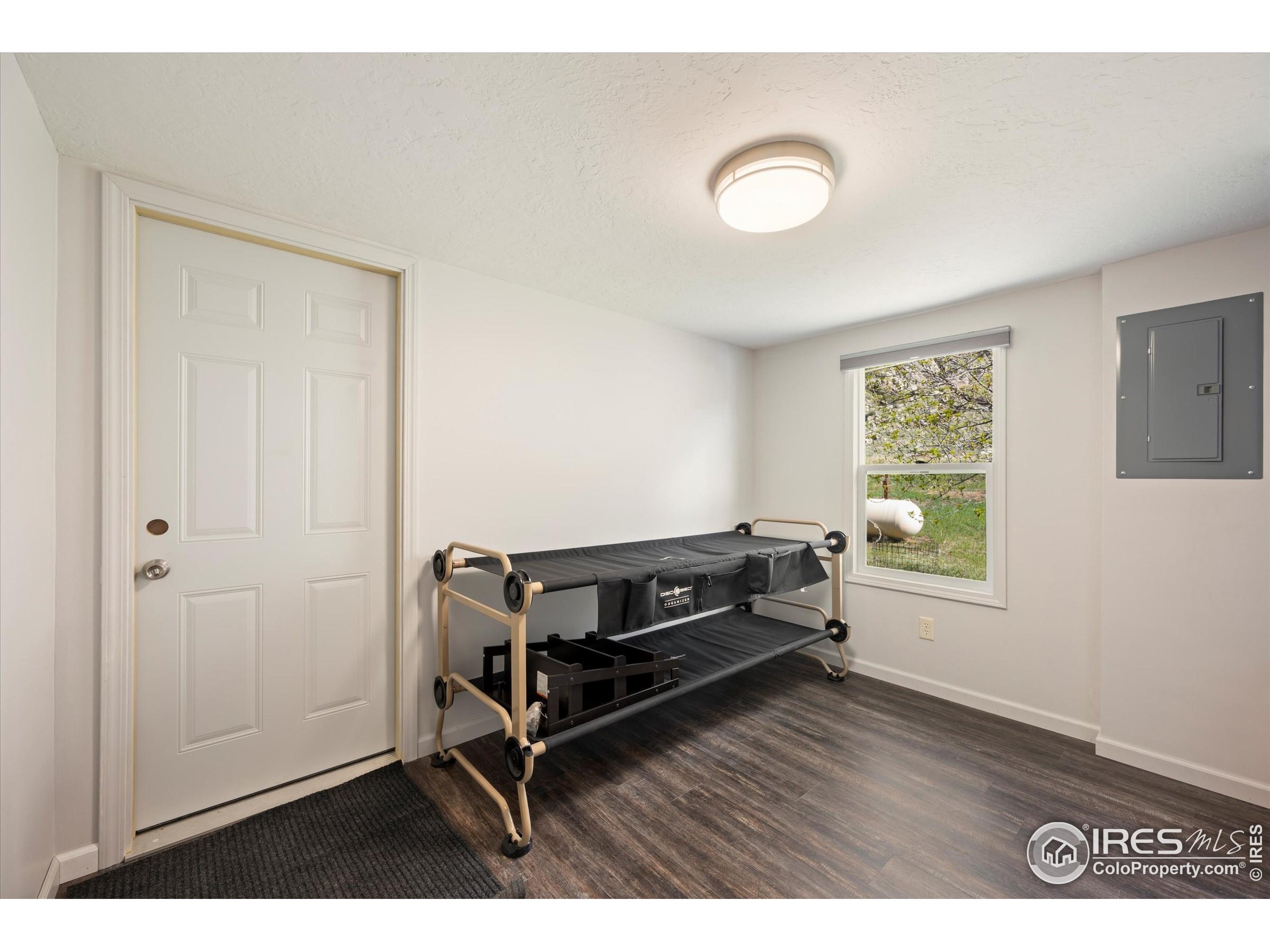 50 Meadow Lane Bellvue, CO 80512 - Photo 17 of 32