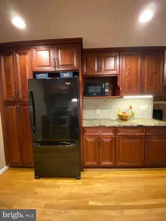 $3,800 | 5228 Chippewa Place, Alexandria, VA 22312
