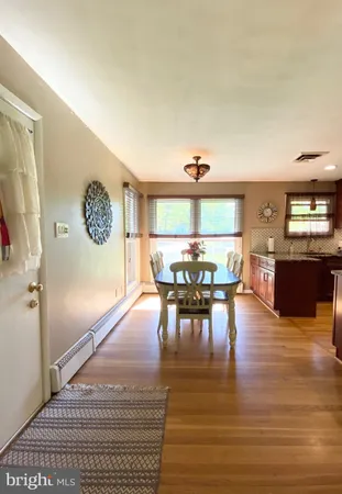 $3,800 | 5228 Chippewa Place, Alexandria, VA 22312