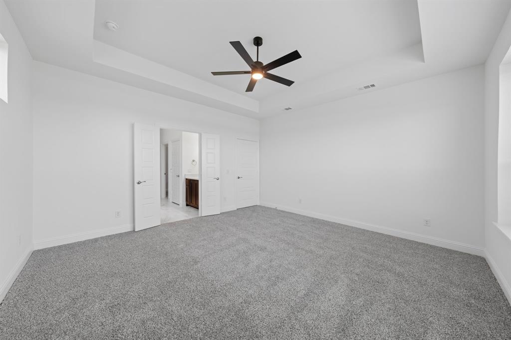 401 Barnfield Road Cleburne, TX 76031 - Photo 17 of 27 Gallery Image 17