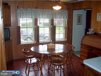 23 Alwyn Road Newark, DE 19713 - Photo 2 of 12 Gallery Image 2