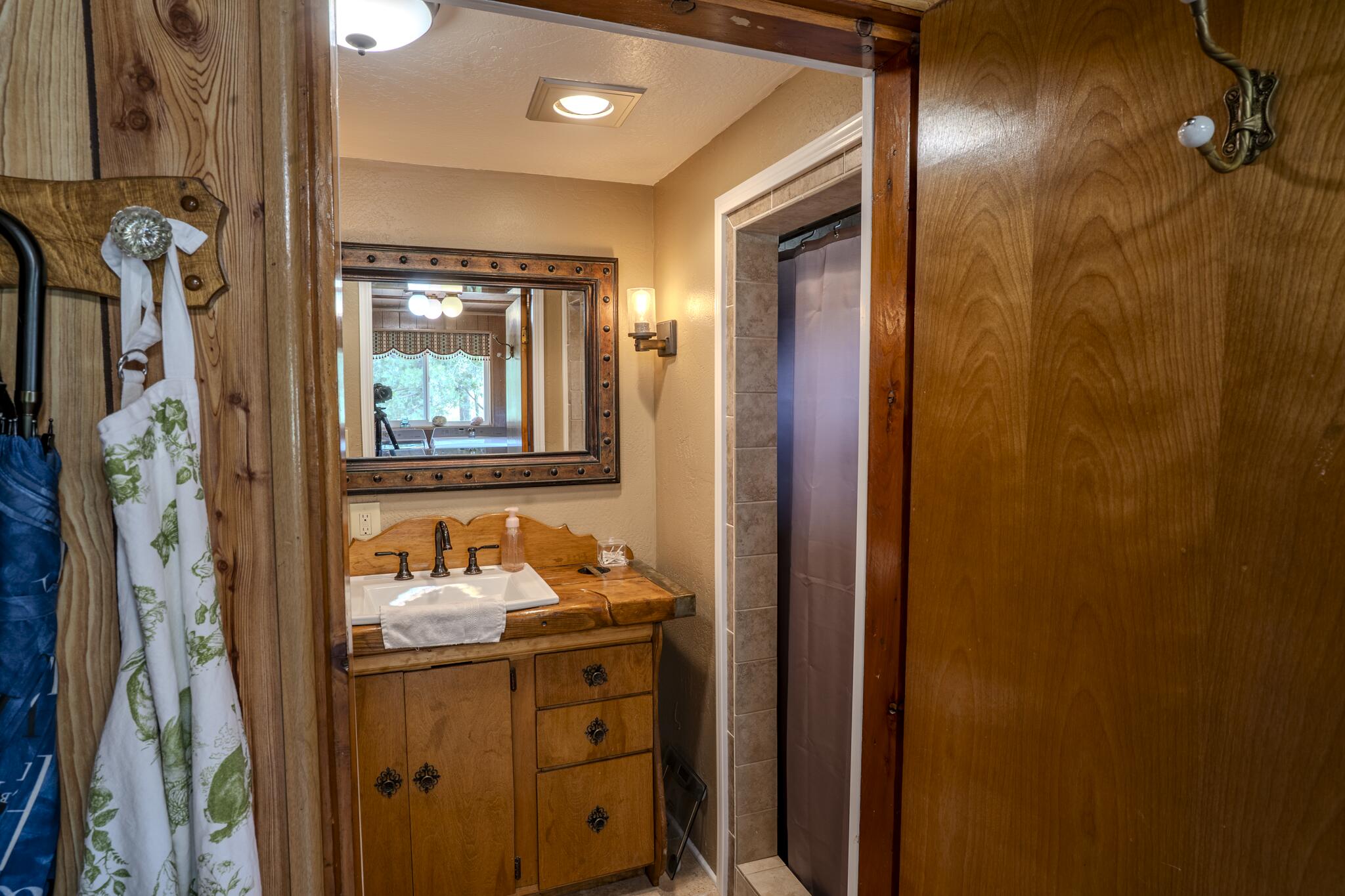 1969 Colestin Road Ashland, OR 97520 - Photo 46 of 72 DSC06663-HDR