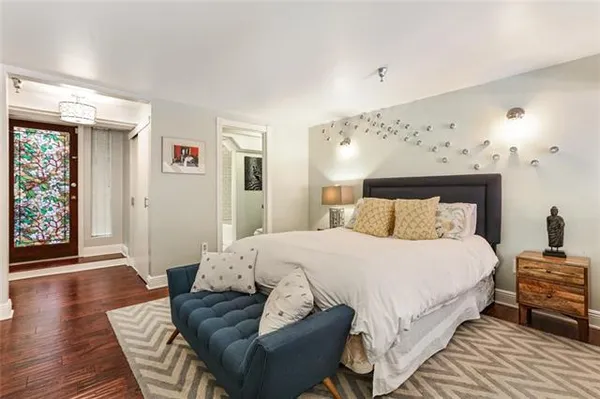$2,000 | 700 Commerce Street, Unit 111, New Orleans, LA 70130