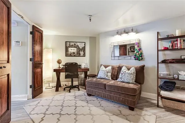 $2,000 | 700 Commerce Street, Unit 111, New Orleans, LA 70130