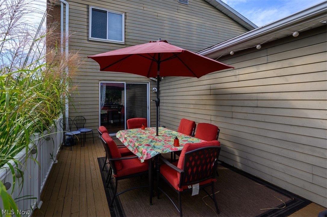 1137 Jacoby Road Akron, OH 44321 - Photo 7 of 35