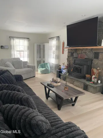 $469,000 | 438 Dixon Road, Queensbury, NY 12804